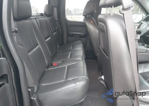 2013 Chevrolet Silverado 1500 Lt z USA, uszkodzony, nr VIN 1GCRCSE03DZ206885